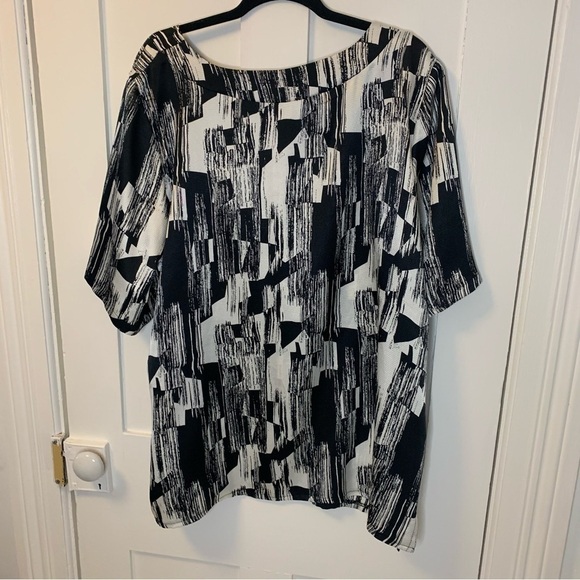 Blouse - Picture 3 of 4